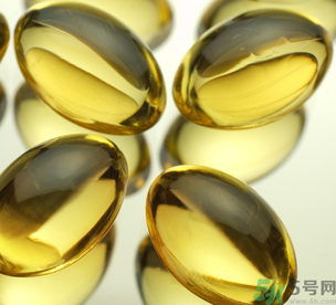 魚肝油可以補(bǔ)鈣嗎？魚肝油可以和鈣片一起吃嗎？
