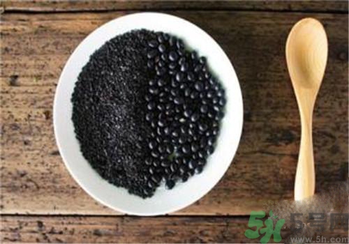 眼睛干澀吃什么好？眼睛疲勞吃什么好？