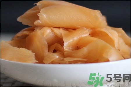 每天吃三片醋泡姜有什么好處？生姜泡醋的作用有哪些？