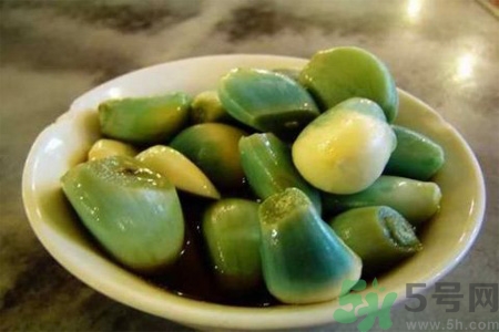 醋泡大蒜的好處有哪些？醋泡大蒜的壞處有什么？