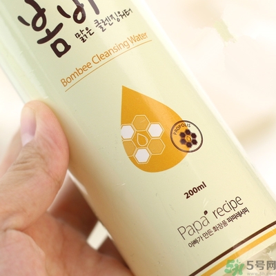 春雨卸妝水好用嗎？春雨卸妝水怎么使用？