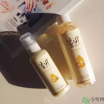 春雨水乳好用嗎？春雨蜂蜜水乳怎么樣？