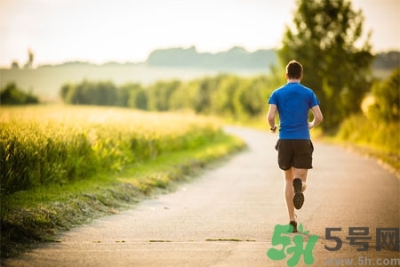 大量排汗真的可以抗癌嗎？運動可以防癌嗎？