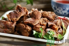口腔潰瘍可以吃牛肉嗎？口腔潰瘍能不能吃牛肉？