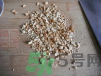 五仁月餅是哪五仁？五仁月餅是哪五種材料？