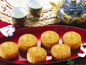 糖尿病人可以吃月餅嗎？糖尿病人吃月餅注意事項(xiàng)