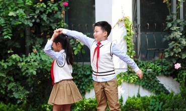 怎么讓女孩子喜歡自己？怎么讓男孩子喜歡自己？