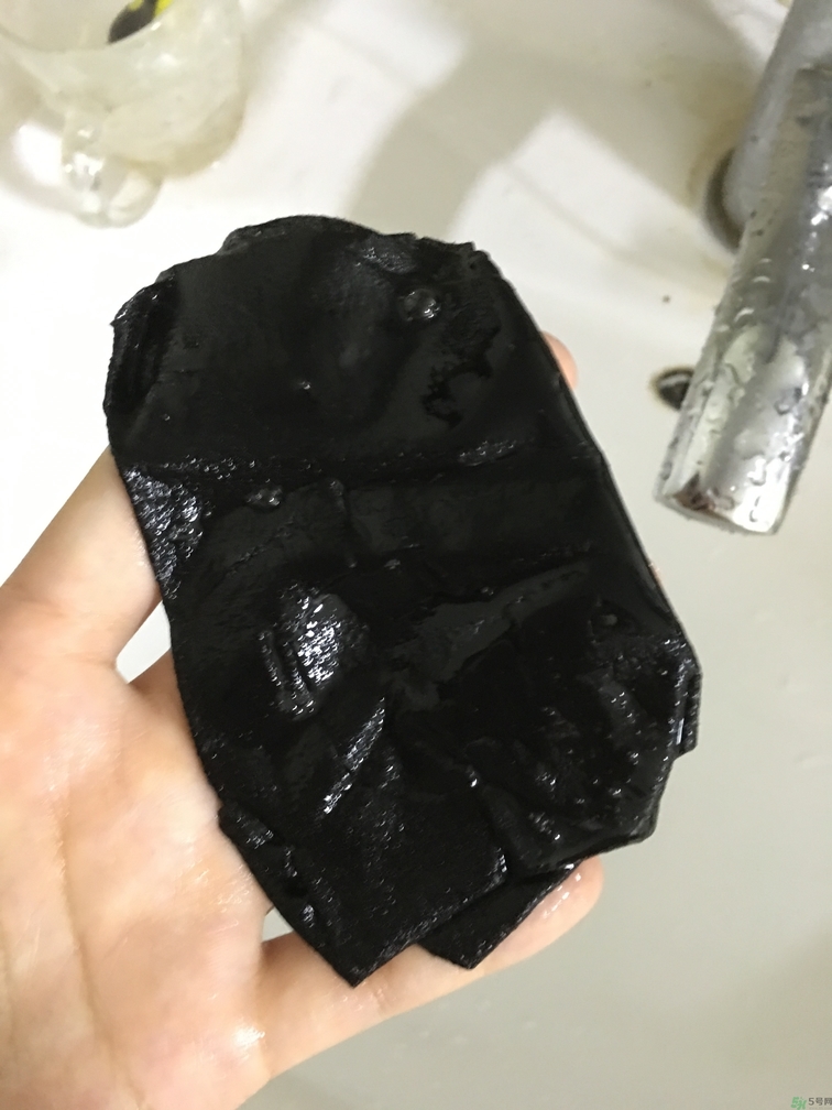 春雨和水光面膜哪個好？春雨面膜和水光面膜哪個好？