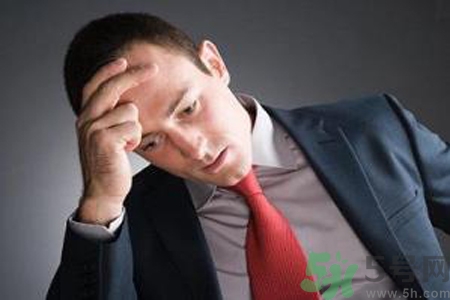 男性更年期的表現(xiàn)有哪些？怎么判斷男性更年期？