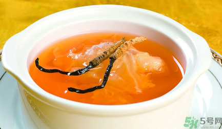 孕婦可以吃魚(yú)膠嗎？魚(yú)膠怎么燉適合孕婦吃？