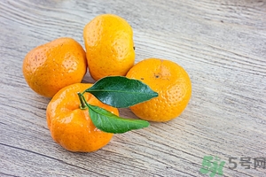 吃橘子容易上火嗎？吃橘子能清火嗎？
