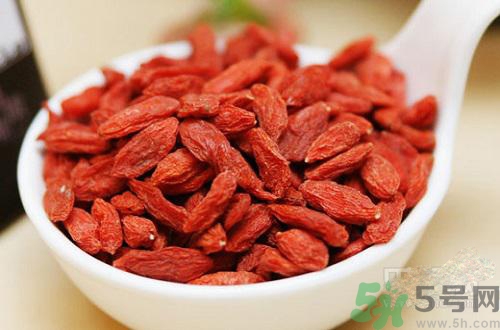 枸杞發(fā)黑能吃嗎？枸杞發(fā)黑是怎么回事？