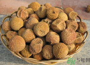 干桂圓吃多了會(huì)怎樣？干桂圓吃多了會(huì)胖嗎？