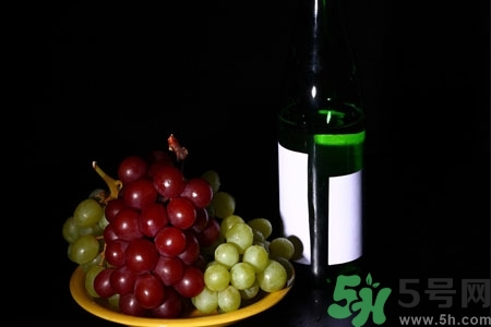 紅酒開瓶器怎么用？沒有開瓶器怎么開紅酒？