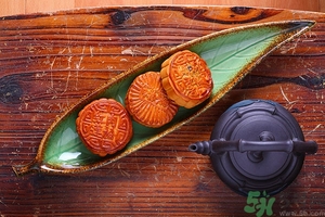 冰皮月餅和普通月餅的區(qū)別 蘇式月餅和廣式月餅的區(qū)別？