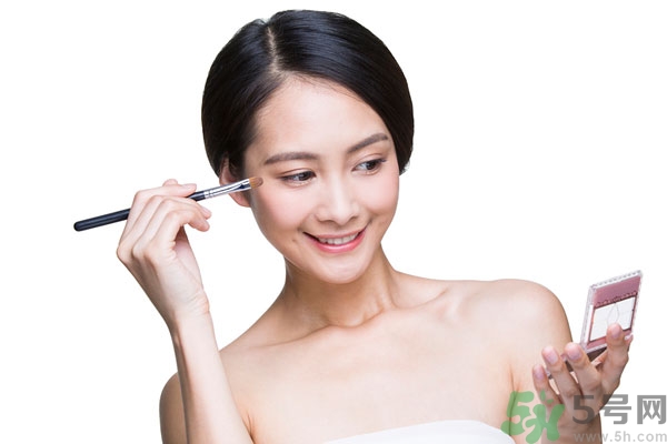 眼影干了怎么辦？眼影保質(zhì)期一般多久？