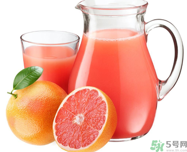 西柚怎么吃？西柚和什么榨汁好喝？