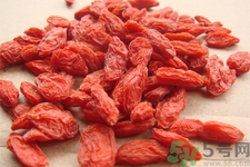 枸杞子泡酒可以壯陽嗎？枸杞子泡酒有副作用嗎？
