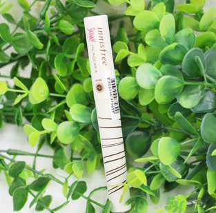 悅詩風(fēng)吟睫毛膏怎么樣？悅詩風(fēng)吟纖巧精細睫毛膏好用嗎？