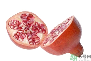 吃石榴手指發(fā)黃怎么辦？吃石榴手指變黑怎么辦？