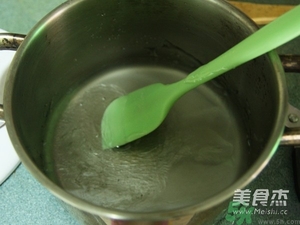 水晶月餅用的什么粉？水晶月餅的做法及配方