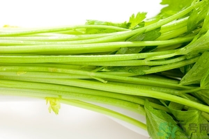 芹菜汁能去斑嗎？芹菜汁可以做面膜嗎？