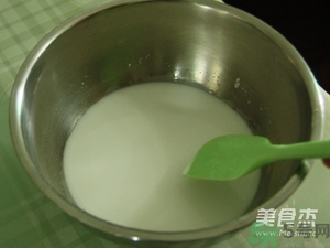 水晶月餅用的什么粉？水晶月餅的做法及配方