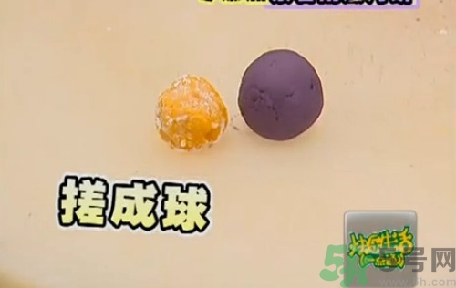 水晶月餅用的什么粉？水晶月餅的做法及配方