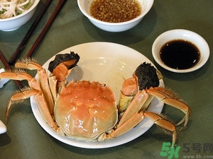 蘋果和螃蟹能一起吃嗎？吃螃蟹不能吃什么水果和食物？