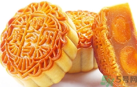蓮蓉月餅的餡料是什么？蓮蓉月餅的餡料怎么做？