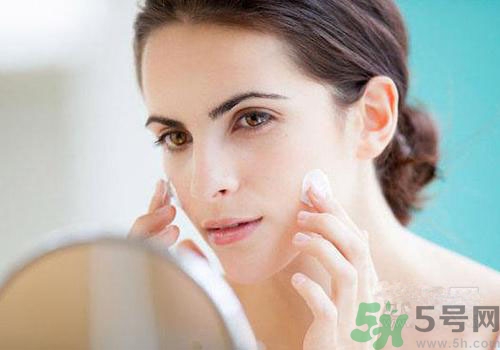 痘痘肌用什么護(hù)膚品好？痘痘肌護(hù)膚品推薦