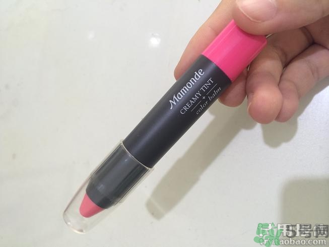 夢妝唇膏筆怎么用?夢妝唇膏筆使用方法。