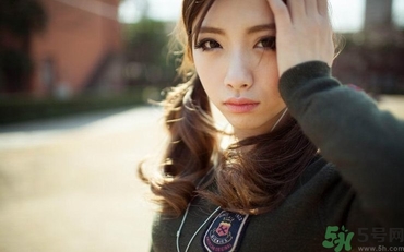 紋眉后多久恢復(fù)自然？紋眉多久能變得自得自然？