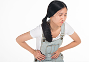 潰瘍性結(jié)腸炎肚子疼怎么辦？潰瘍性結(jié)腸炎是怎么引起的？