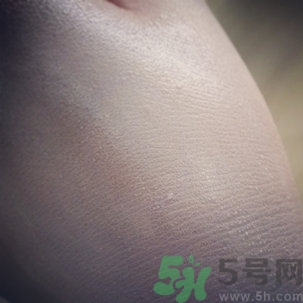 dr.jart銀管和黑管的區(qū)別？蒂佳婷銀色bb和黑色bb哪個(gè)好？