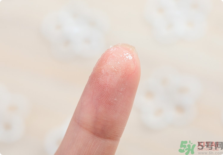 Blistex碧唇小藍(lán)罐好用嗎？怎么用？