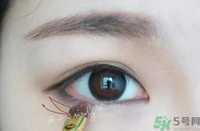 iu李智恩桃花妝怎么化？iu李智恩桃花妝怎么打造？