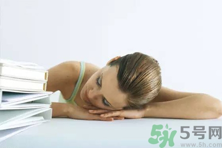吃完午飯睡覺(jué)會(huì)胖嗎？吃完飯就睡覺(jué)好嗎？