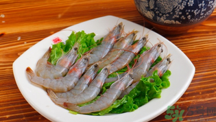 青蝦怎么去蝦線？青蝦的蝦線怎么去？