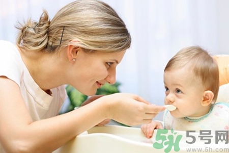 新生兒需要補(bǔ)鈣嗎？新生兒如何補(bǔ)鈣？