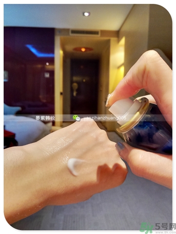 ahc玻尿酸噴霧怎么用？ahc b5玻尿酸噴霧使用方法