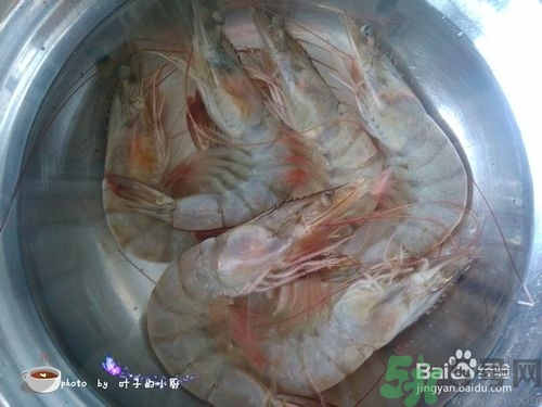 活蝦怎么處理干凈蝦線？活蝦怎么去蝦線？
