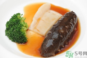 活海參和干海參哪個(gè)好？活海參好還是干海參好？