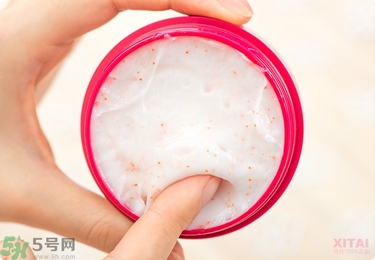 資生堂護(hù)手霜怎么樣？資生堂護(hù)手霜100g紅罐好用嗎？