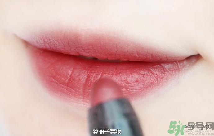 韓孝珠妝怎么化？韓孝珠韓式清新裸妝怎么化？