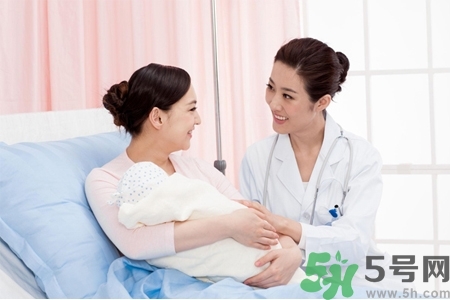 怎樣科學坐月子？坐月子是選擇傳統(tǒng)式還是科學式？