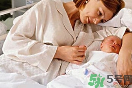 秋天怎么坐月子？秋天坐月子需要注意什么？