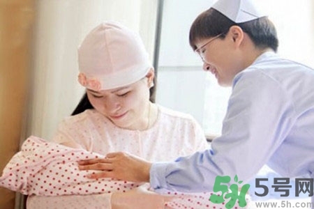 秋天怎么坐月子？秋天坐月子需要注意什么？