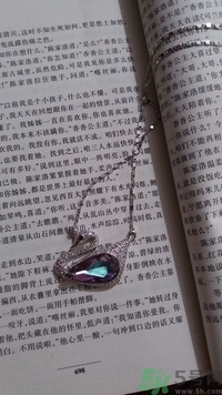 施華洛世奇水晶天鵝項(xiàng)鏈多少錢(qián)?