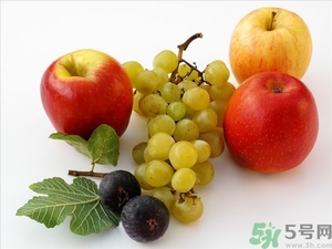 葡萄和蘋果可以一起吃嗎？葡萄和蘋果可以一起榨汁嗎？